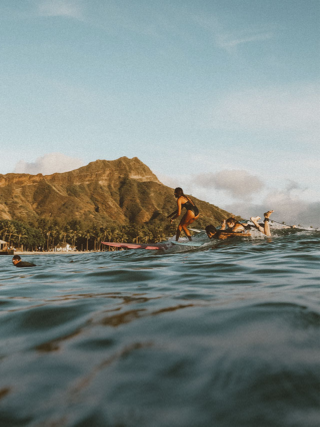 7 ondas que todo surfista gostaria de pular na virada do ano