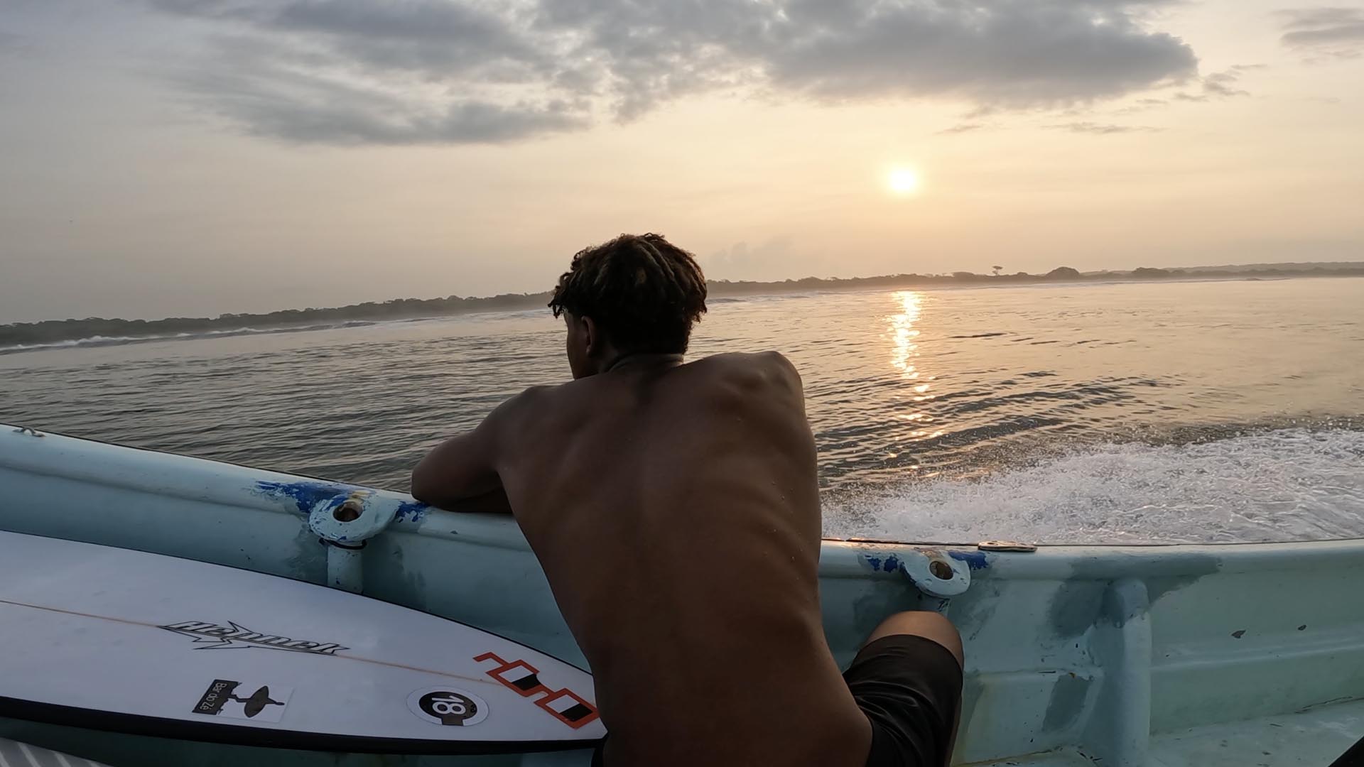 Sunny Pires em barco na Nicarágua